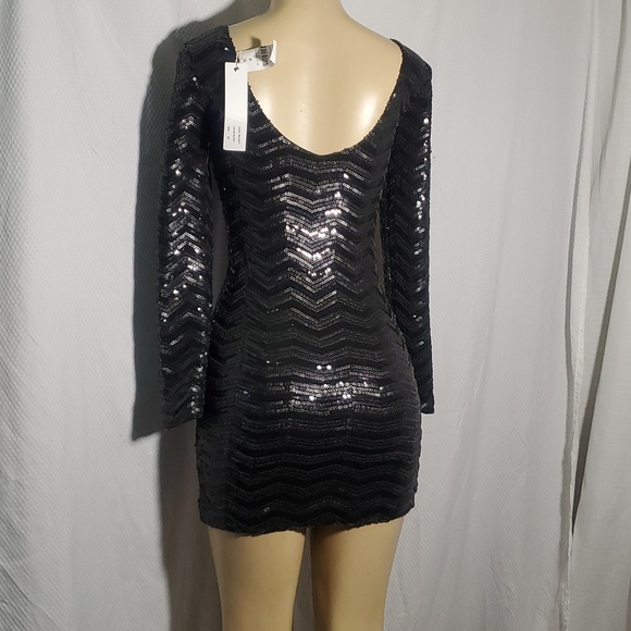 NWT LF Millau Womens Wave Metallic Sequin Sheath Dress Long Sleeve Back Size XS - Picture 4 of 14